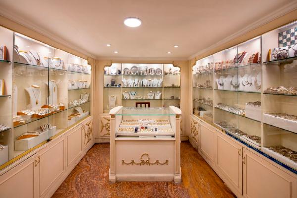 Sonesta St George Gallery Image